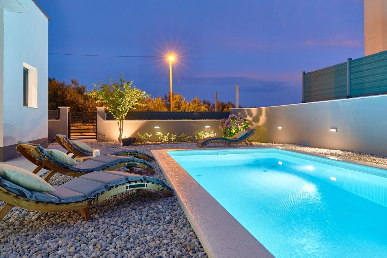 Holiday Home South Cliff スプリト エクステリア 写真